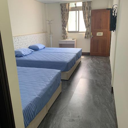 Home Run Homestay Dongyin エクステリア 写真