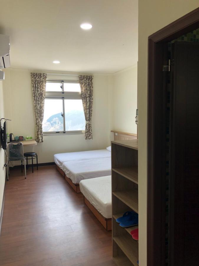 Home Run Homestay Dongyin エクステリア 写真
